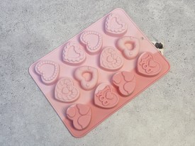 Molde silicona tricolor rosa 12 corazones relieve 